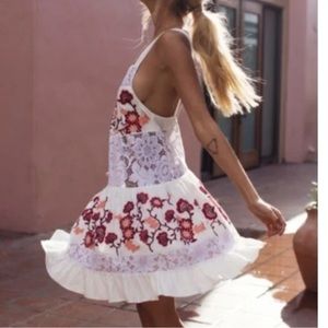 For Love & Lemons M White Floral Embroidered Cecilia Mini Dress